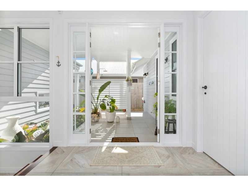 35 Daybreak Boulevard, Casuarina NSW 2487