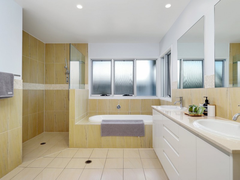 17 Beech Lane, Casuarina NSW 2487