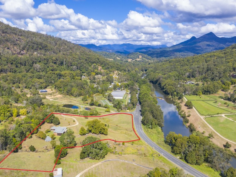 13 Boulder Close, Byangum NSW 2484