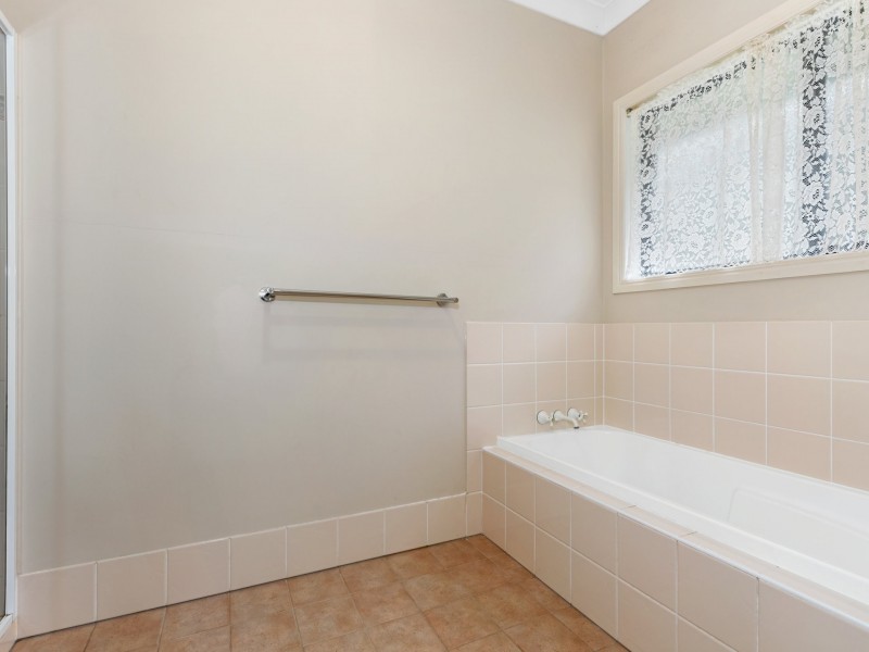 13 Boulder Close, Byangum NSW 2484