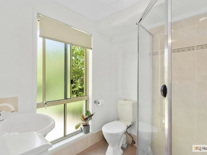 2/4 Tathra Street, Pottsville NSW 2489