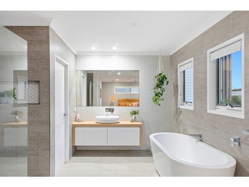 26 Daybreak Boulevard, Casuarina NSW 2487