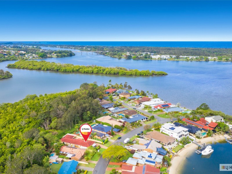 1/33 Bosun Blvd, Banora Point NSW 2486