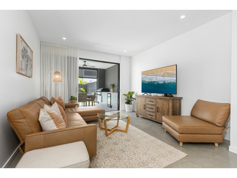 2/54A Cylinders Drive, Kingscliff NSW 2487