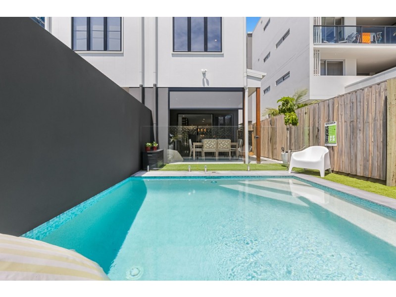 2/54A Cylinders Drive, Kingscliff NSW 2487