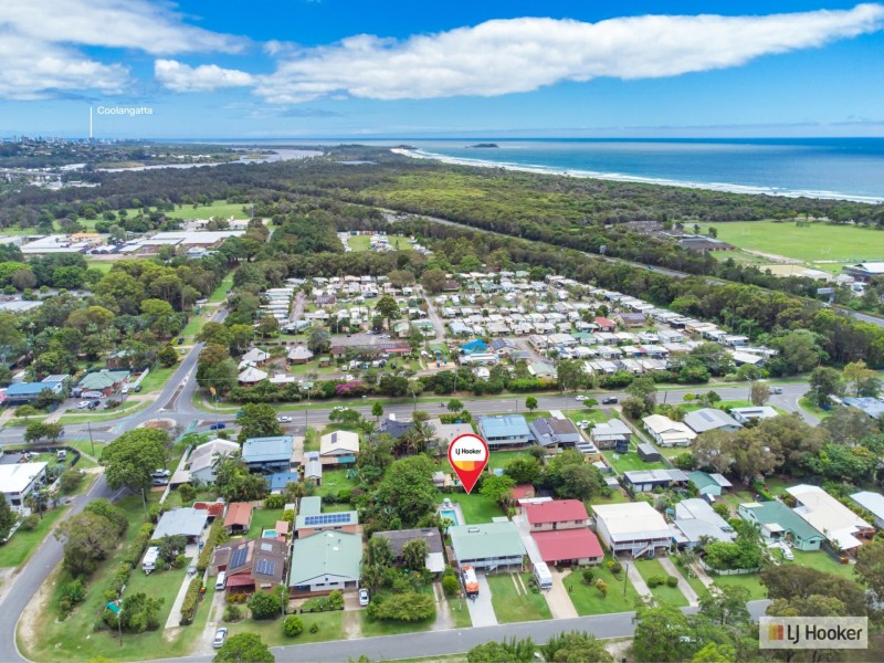 38 Ocean Drive, Chinderah NSW 2487