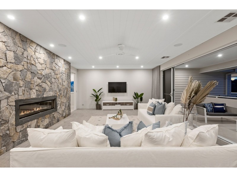 15-17 Cylinders Drive, Kingscliff NSW 2487