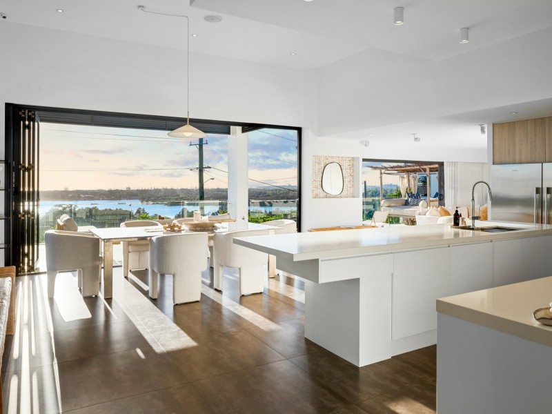 21 Old Ferry Road, Banora Point NSW 2486