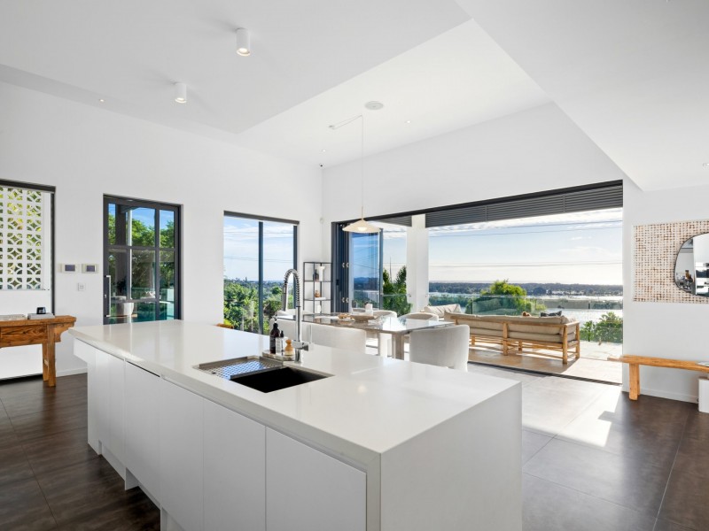 21 Old Ferry Road, Banora Point NSW 2486