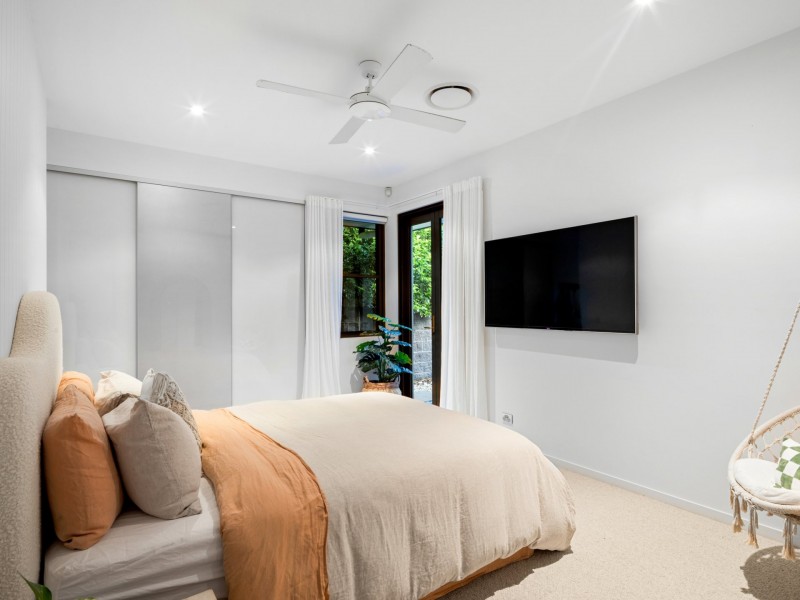 21 Old Ferry Road, Banora Point NSW 2486