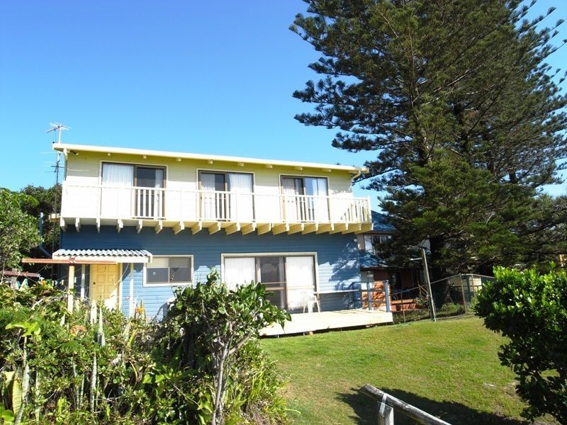 14 Tweed Coast Road, Hastings Point NSW 2489