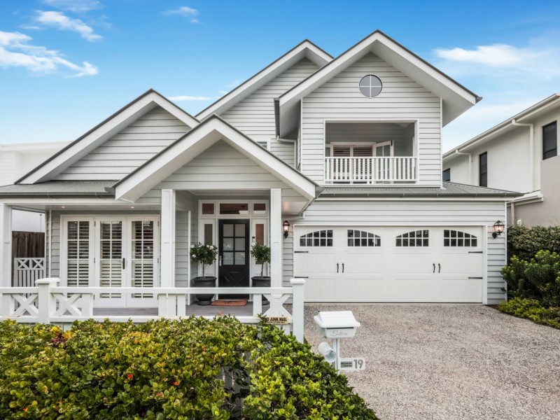 19 Daybreak Boulevard, Casuarina NSW 2487