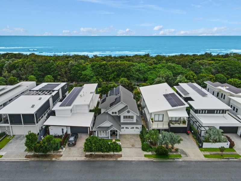 19 Daybreak Boulevard, Casuarina NSW 2487