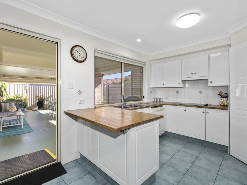 1/9 Seabreeze Boulevard, Pottsville NSW 2489