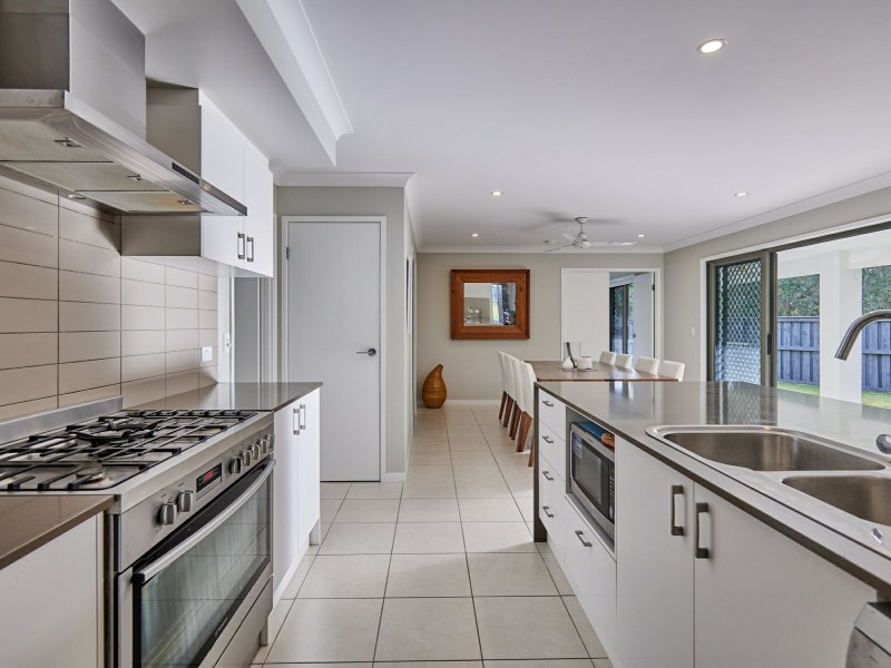 9 Liriope Street, Casuarina NSW 2487