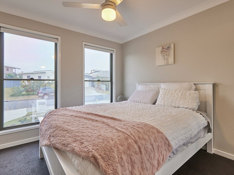 9 Liriope Street, Casuarina NSW 2487