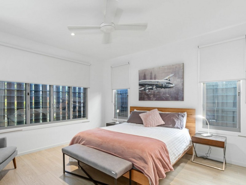 6 Sea Eagle Court, Casuarina NSW 2487