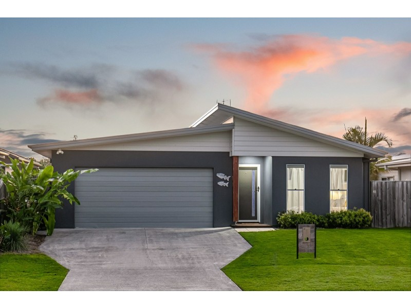 14 Lobelia Crescent, Casuarina NSW 2487