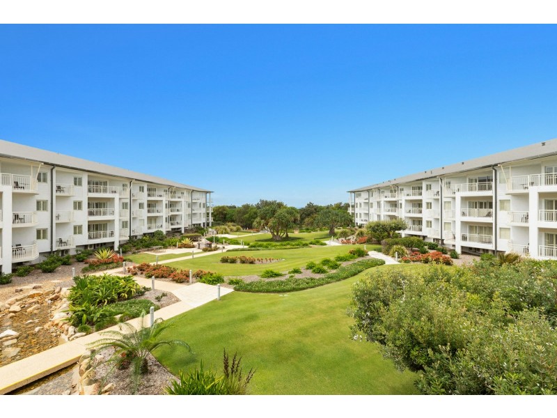 5214-15/9 Gunnamatta Ave, Kingscliff NSW 2487