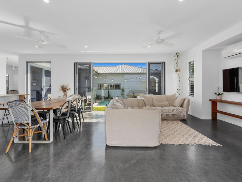 39 Laceflower Parade, Casuarina NSW 2487