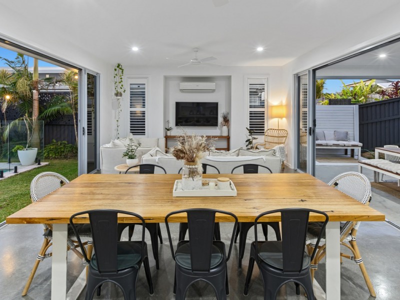 39 Laceflower Parade, Casuarina NSW 2487