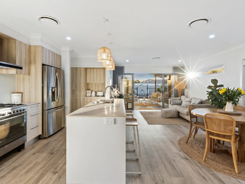 14 Lobelia Crescent, Casuarina NSW 2487