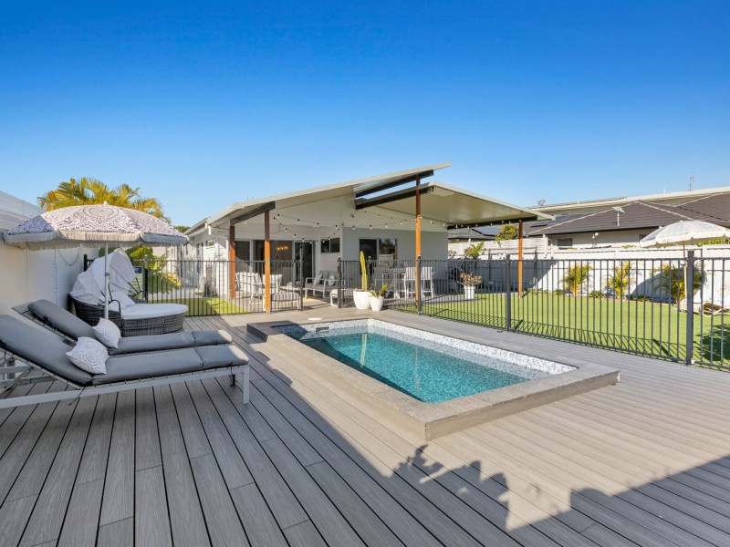14 Lobelia Crescent, Casuarina NSW 2487