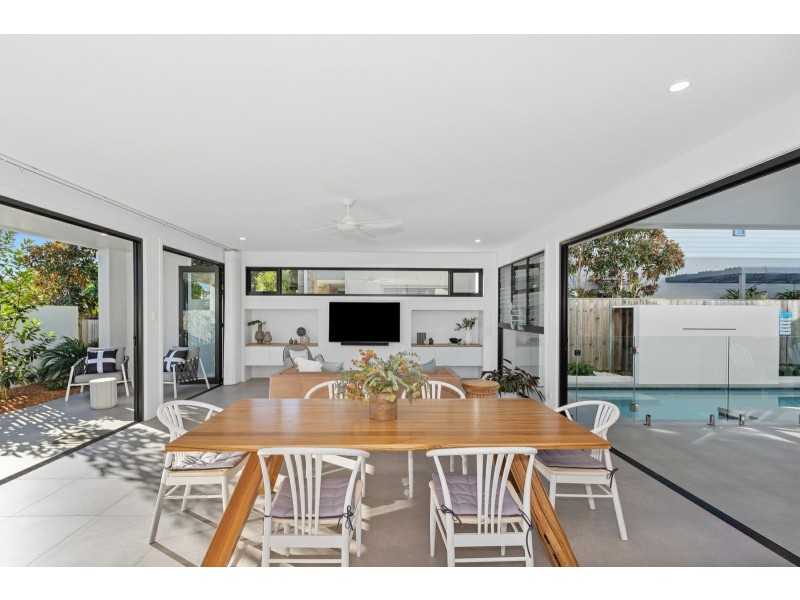 673 Casuarina Way, Casuarina NSW 2487