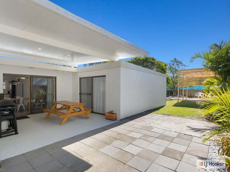 67 Tamarind Avenue, Bogangar NSW 2488