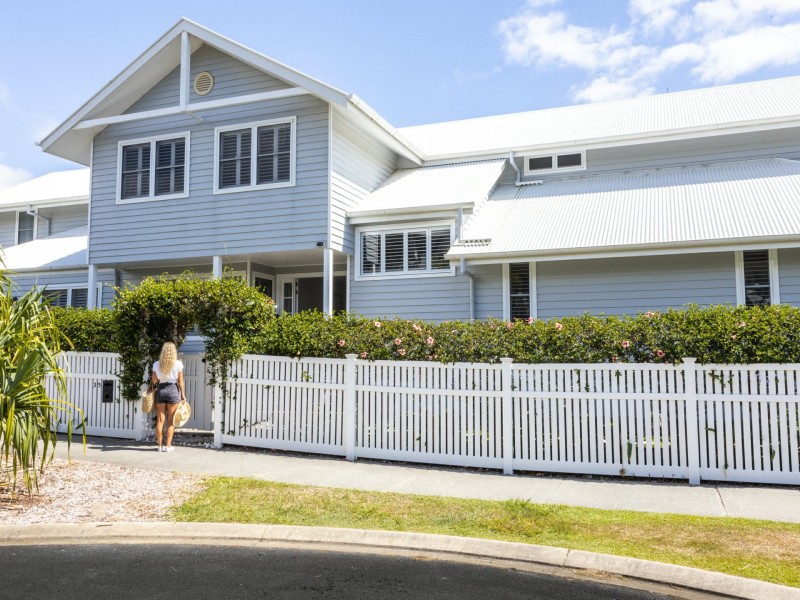 35 Daybreak Boulevard, Casuarina NSW 2487