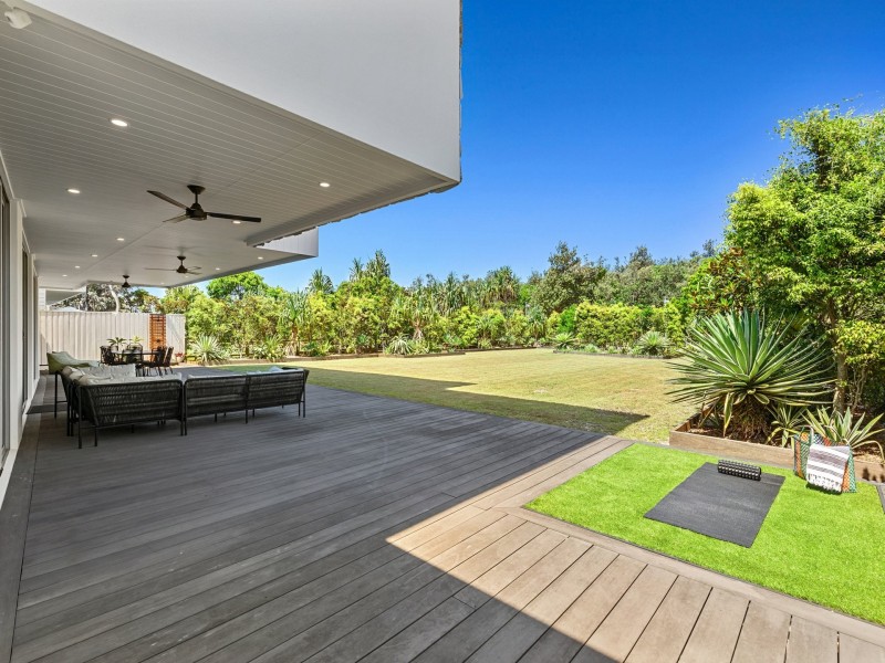 95 Cylinders Drive, Kingscliff NSW 2487