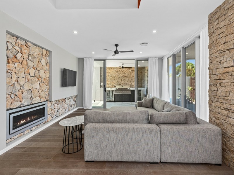 95 Cylinders Drive, Kingscliff NSW 2487