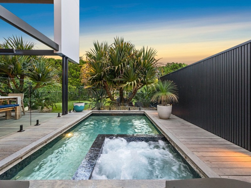 749 Casuarina Way, Casuarina NSW 2487