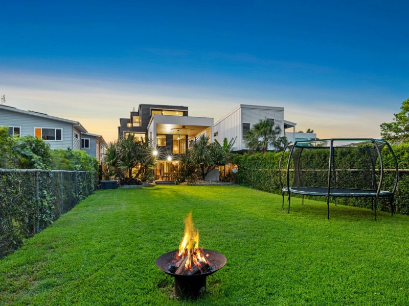 749 Casuarina Way, Casuarina NSW 2487