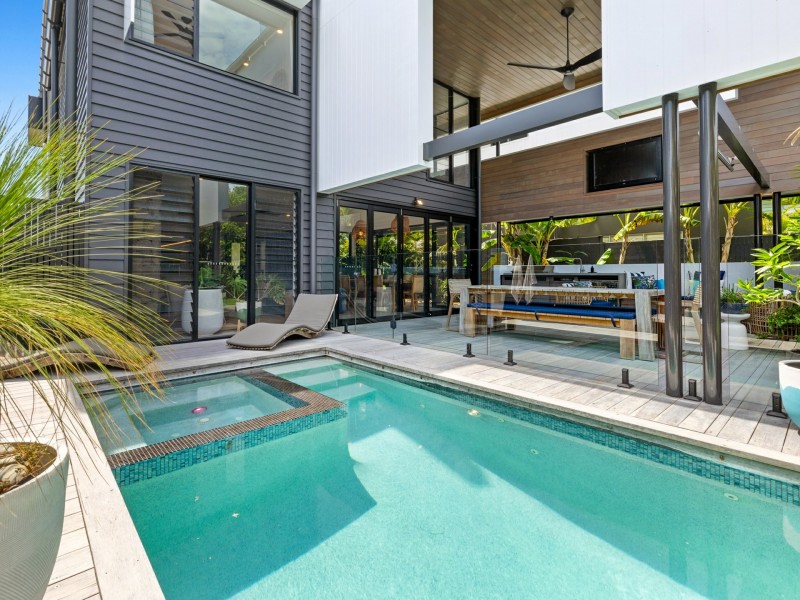 749 Casuarina Way, Casuarina NSW 2487