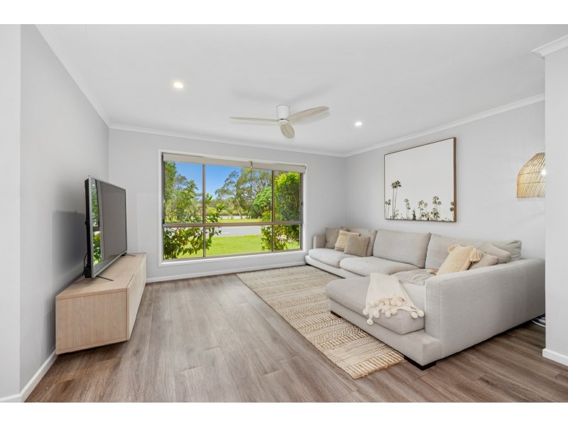 2/92 Overall Drive, Pottsville NSW 2489