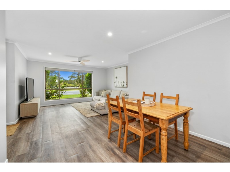 2/92 Overall Drive, Pottsville NSW 2489