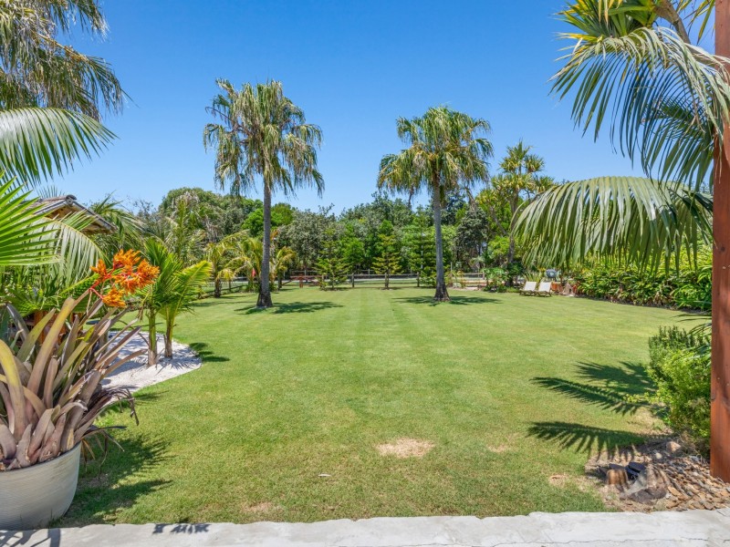 87 Cylinders Drive, Kingscliff NSW 2487