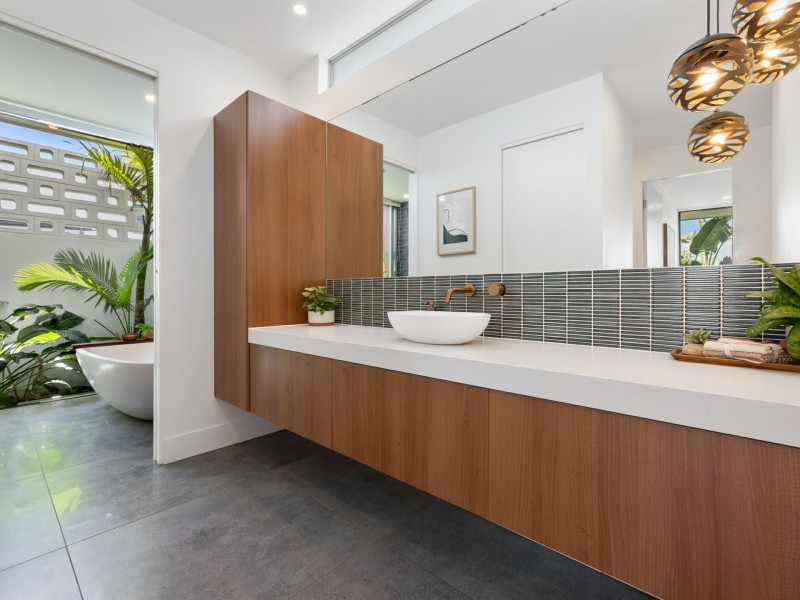 87 Cylinders Drive, Kingscliff NSW 2487