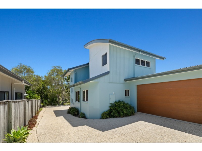 2/588 Casuarina Way, Casuarina NSW 2487