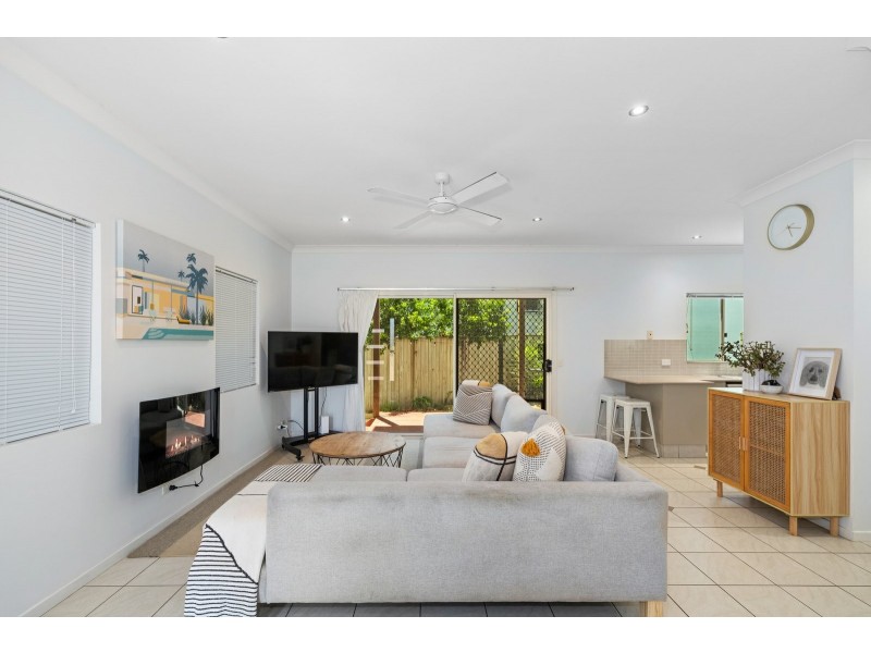 2/588 Casuarina Way, Casuarina NSW 2487