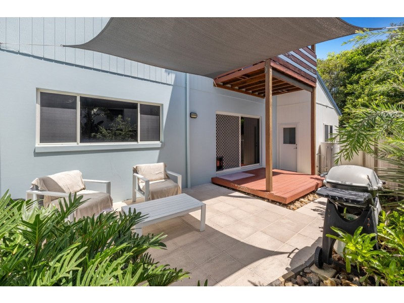 2/588 Casuarina Way, Casuarina NSW 2487