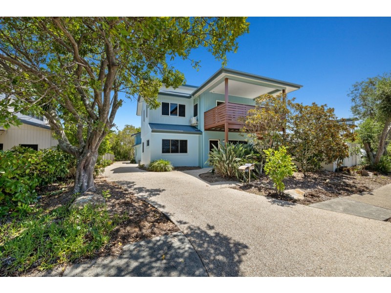 2/588 Casuarina Way, Casuarina NSW 2487