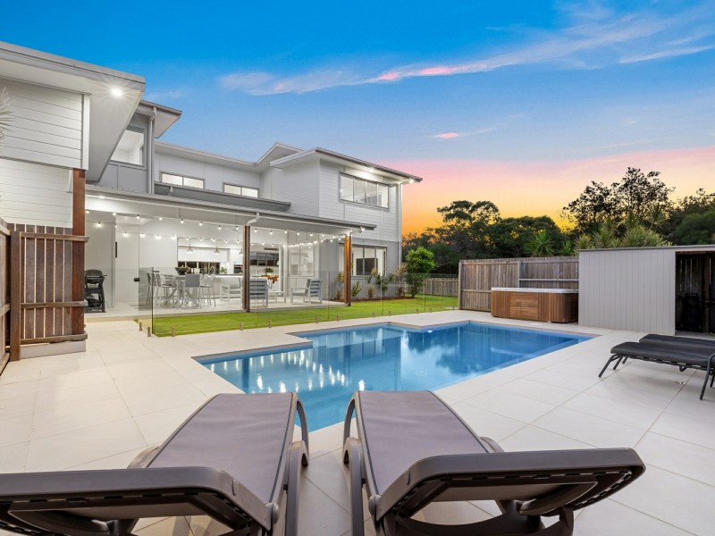 17 Laceflower Parade, Casuarina NSW 2487