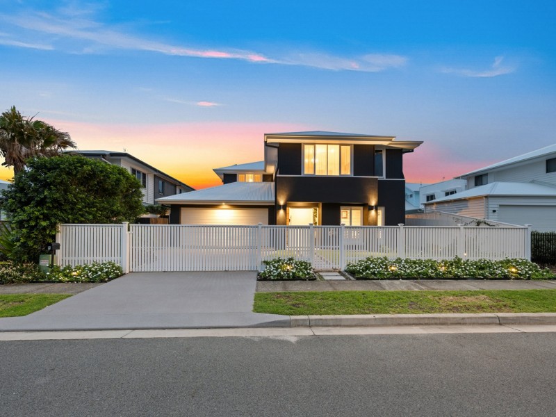 9 Trestles Ave, Casuarina NSW 2487