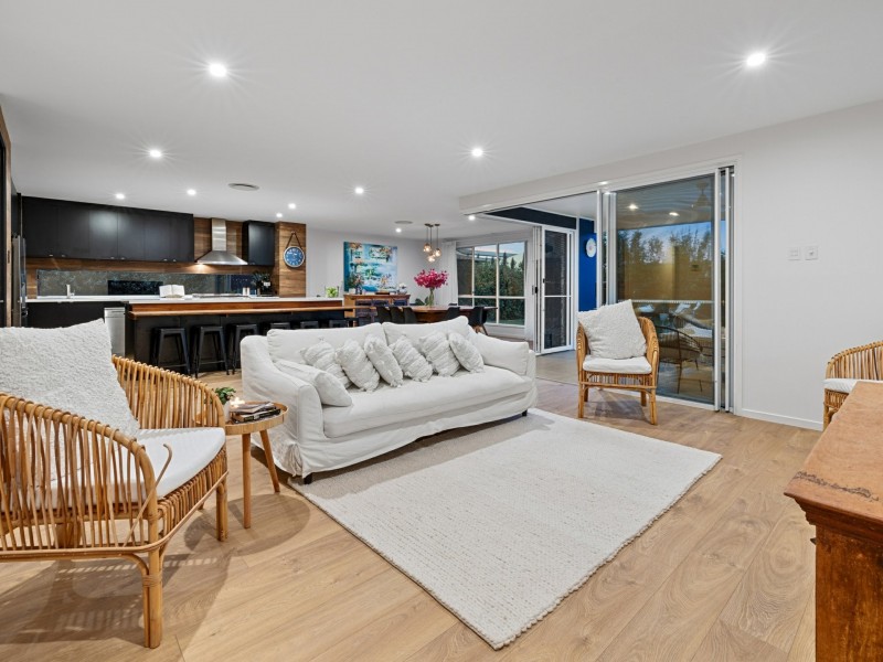 9 Trestles Ave, Casuarina NSW 2487