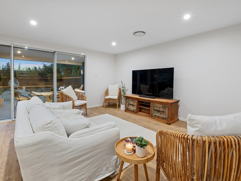 9 Trestles Ave, Casuarina NSW 2487