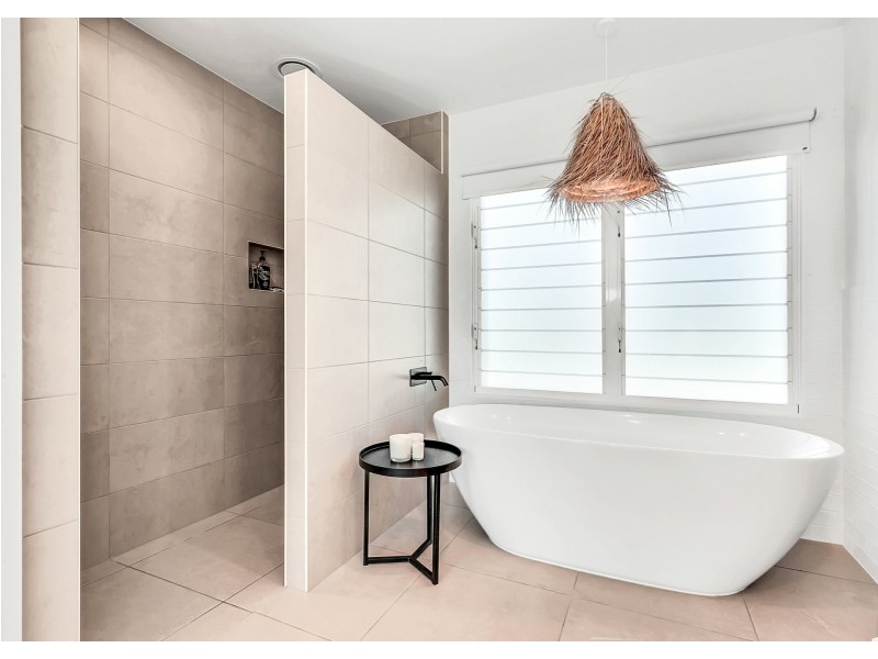 11 Edgewater Lane, Kingscliff NSW 2487