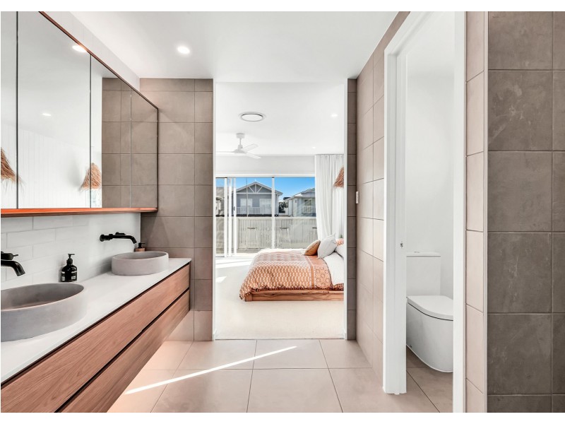 11 Edgewater Lane, Kingscliff NSW 2487