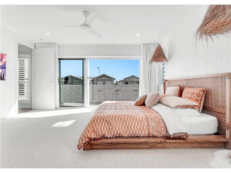 11 Edgewater Lane, Kingscliff NSW 2487